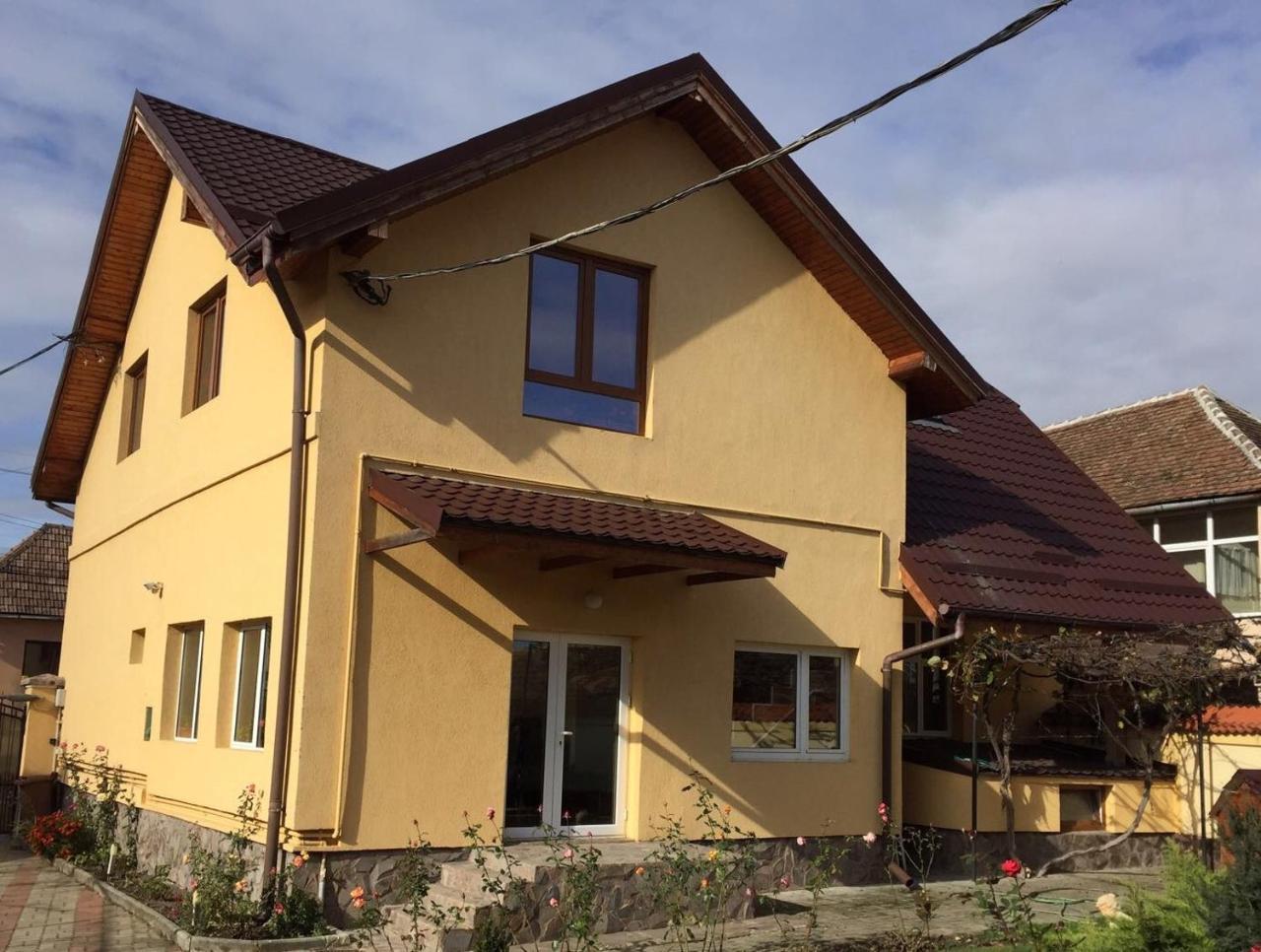 אווריג Casa Florea מראה חיצוני תמונה